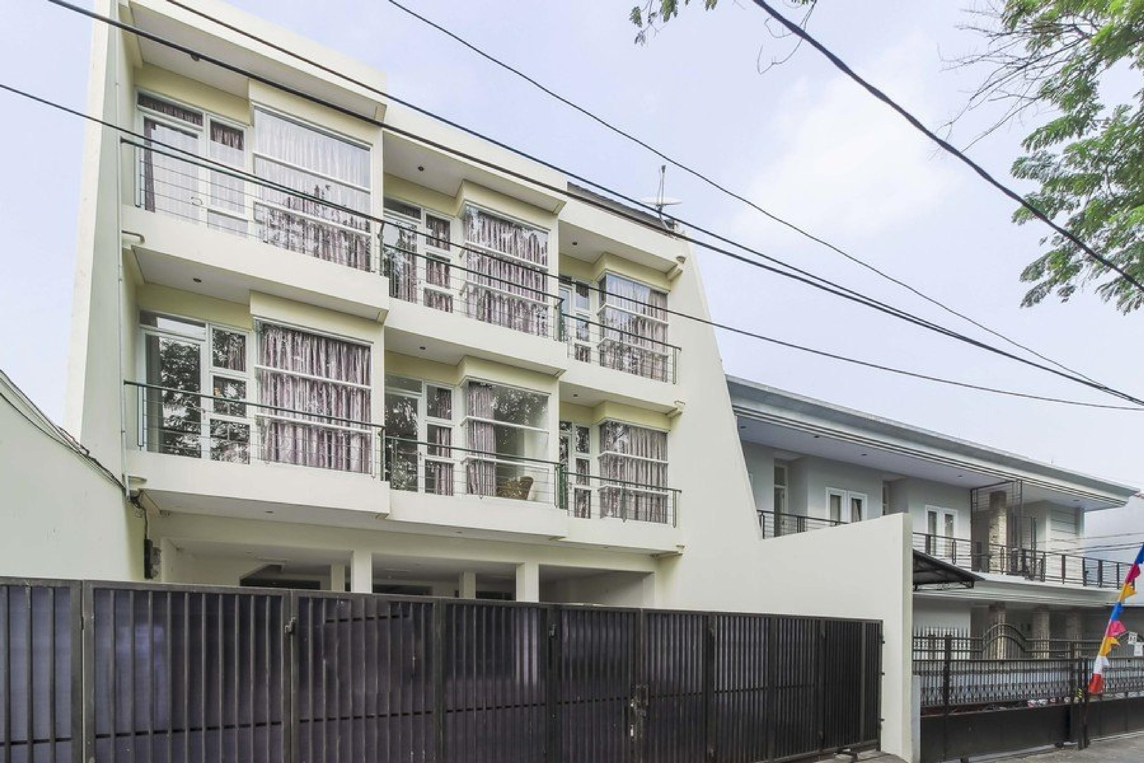 Hotel RedDoorz near Pancoran Yakarta Exterior foto